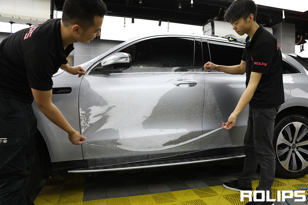 整車貼隱形車衣會傷害車漆嗎？