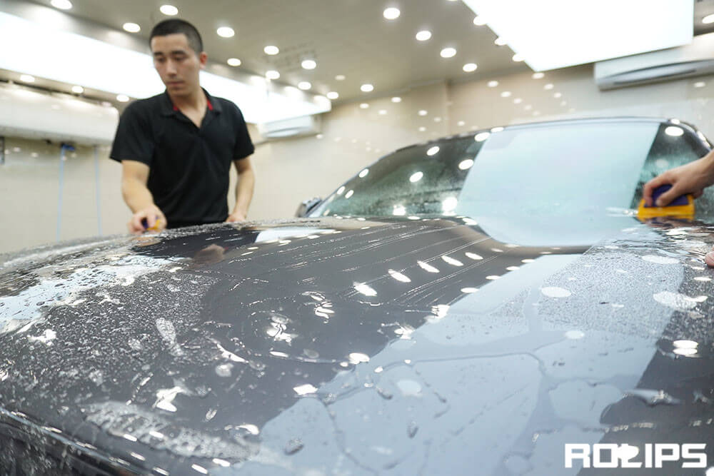 車衣怎么貼？汽車貼車衣詳細(xì)步驟流程教程（8）